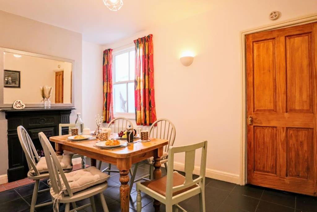 Cute Cottage 5 Min Walk From Cafes Station And Sea Hastings Eksteriør bilde